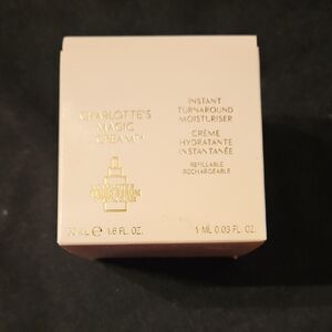 Charlotte Tilbury Magic Cream - Luxurious Gold and Cream